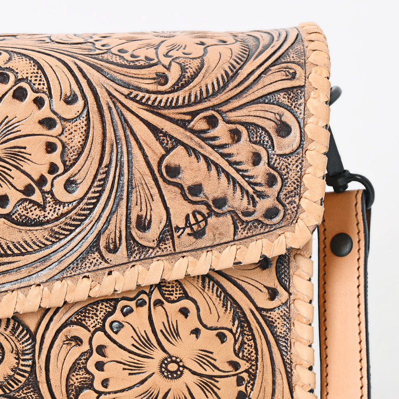 Savannah - Leather Crossbody