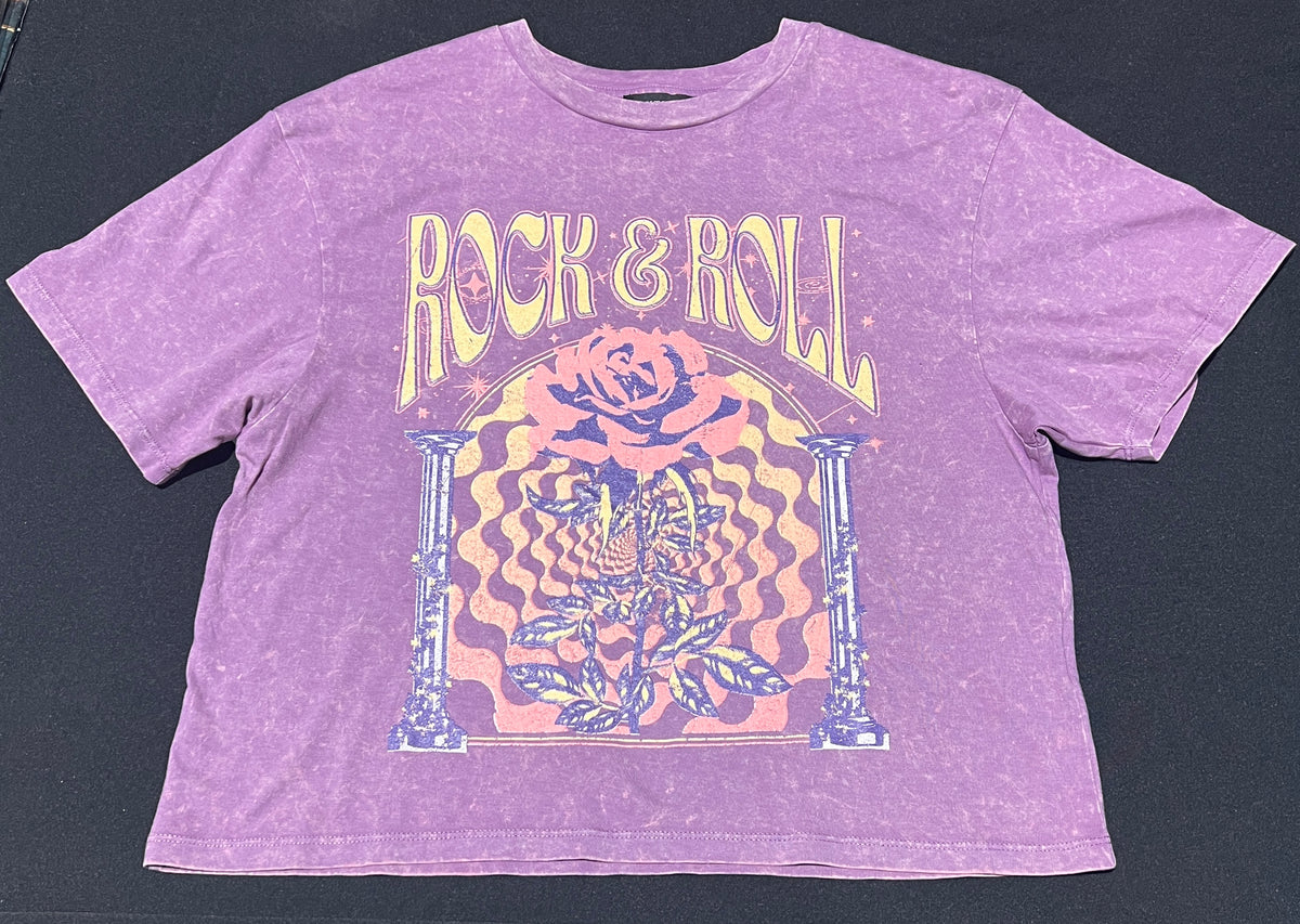 Rock And Roll Rose Crop Tee - Lilac