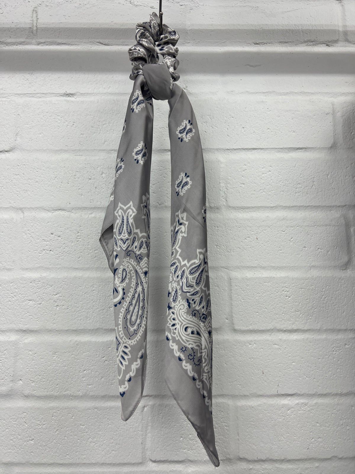 Scarf With Matching Scrunchie - Grey Paisley