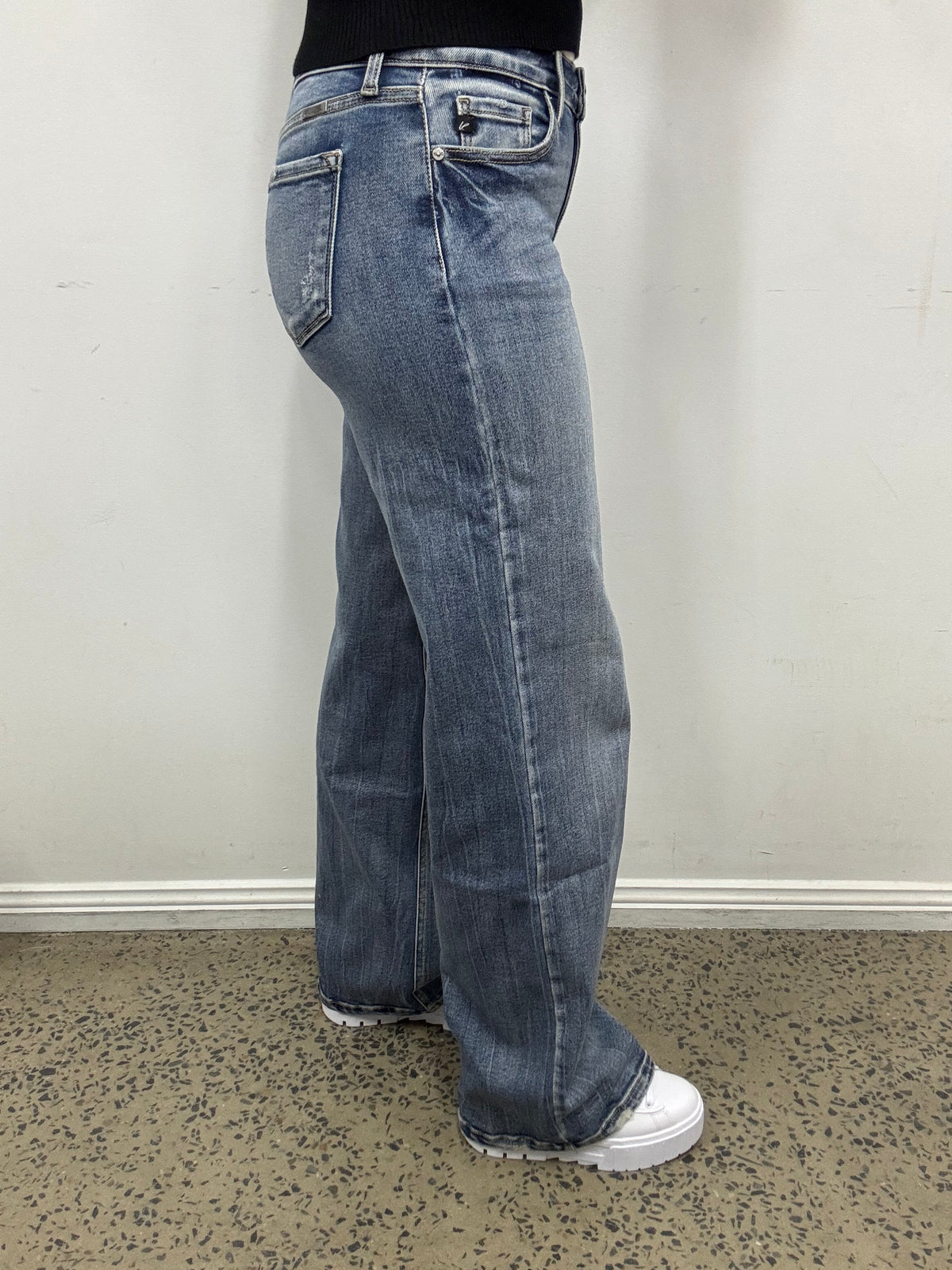 KanCan Jeans - Mid Rise Wide Leg (KC9415D)