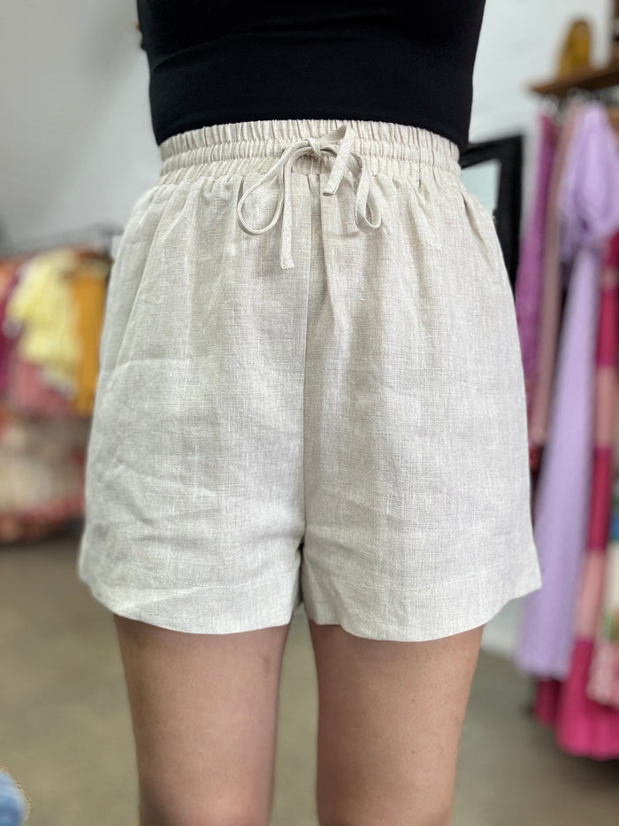 Ella High Waisted Linen Short - Natural