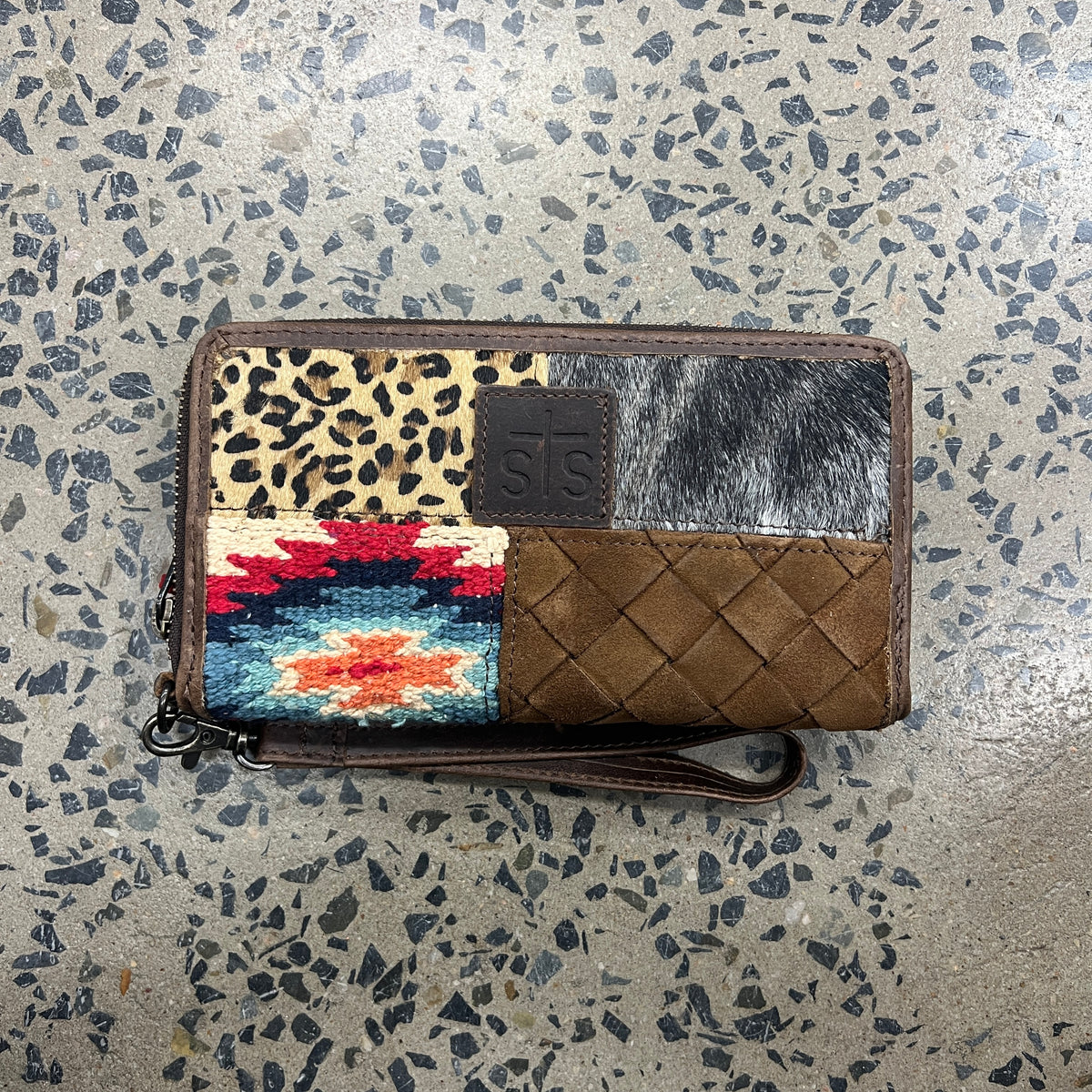 Chaynee Mountain Bentley Wallet