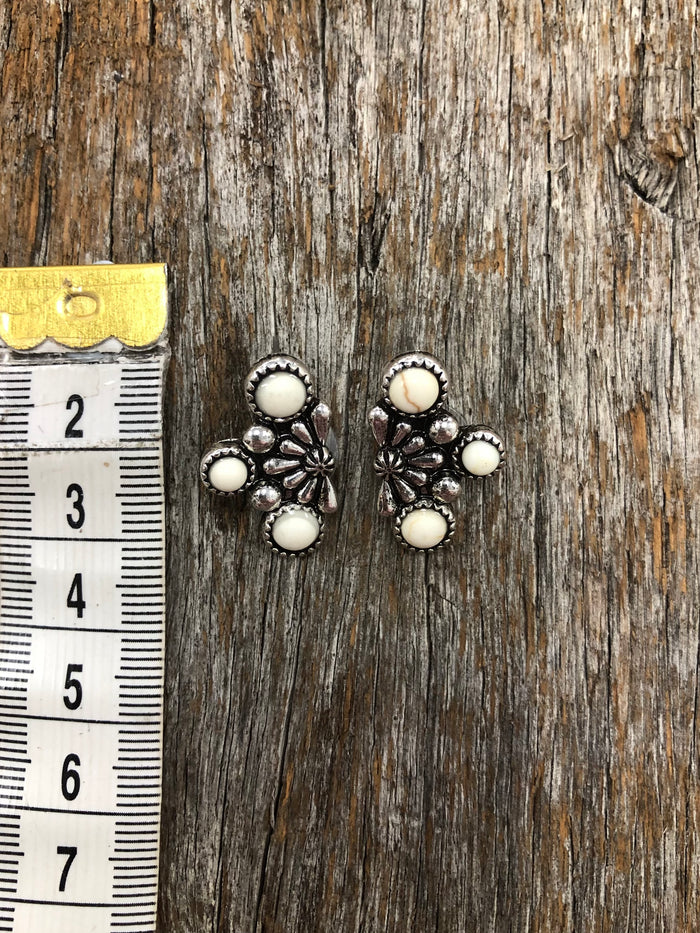 Lily - Western Earrings