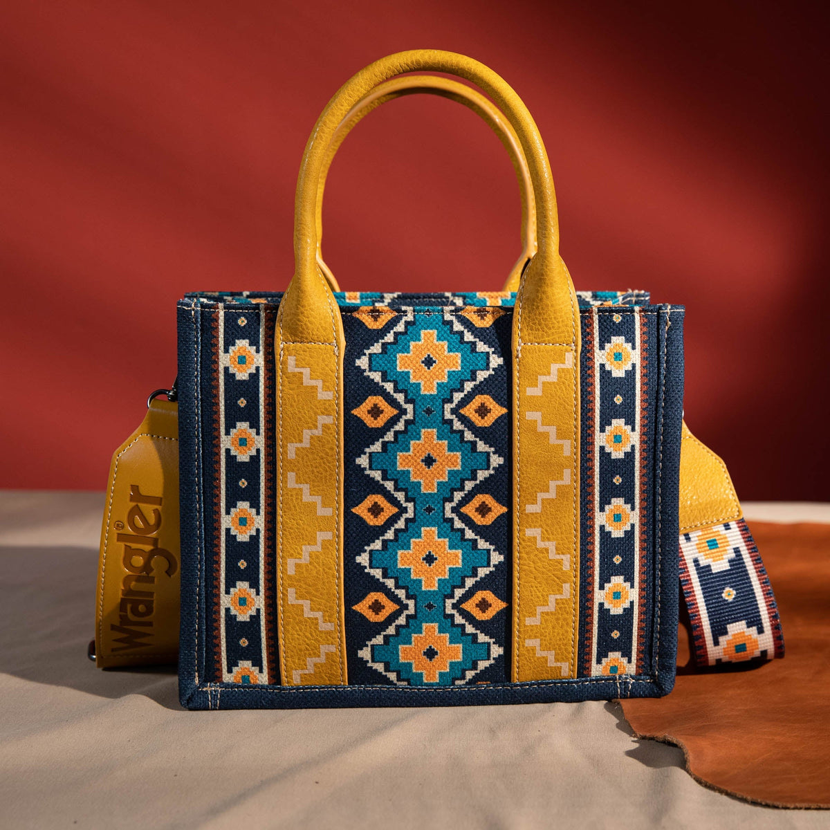 Wrangler Southwest Print Tote - Mustard (WG2203-8120SMST)