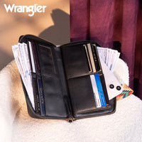 Wrangler Wallet - Southwestern Art Print (Black Multi)