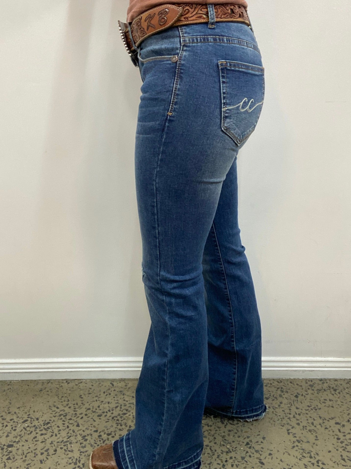 Western on sale flare jeans