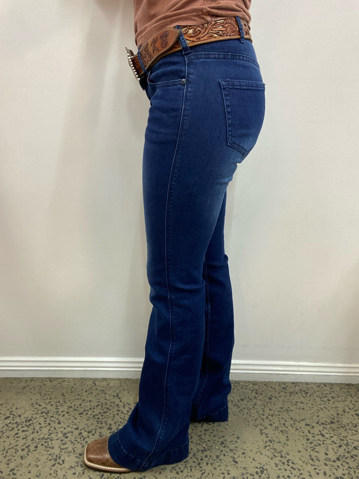 Kensie Jeans Light Wash High Rise Skinny Jeans size - Depop