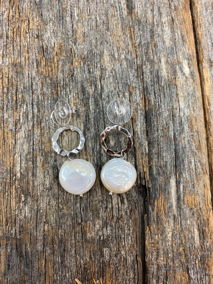 B catcher clearance pearl earrings